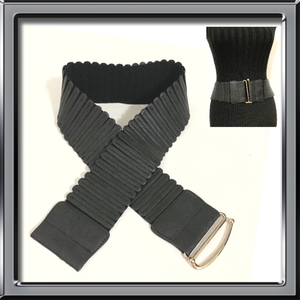 NWOT Bandage Hook Belt